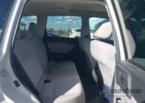 2015 Subaru Forester 2.5I Premium z USA, uszkodzony, nr VIN JF2SJAFC3FH532853